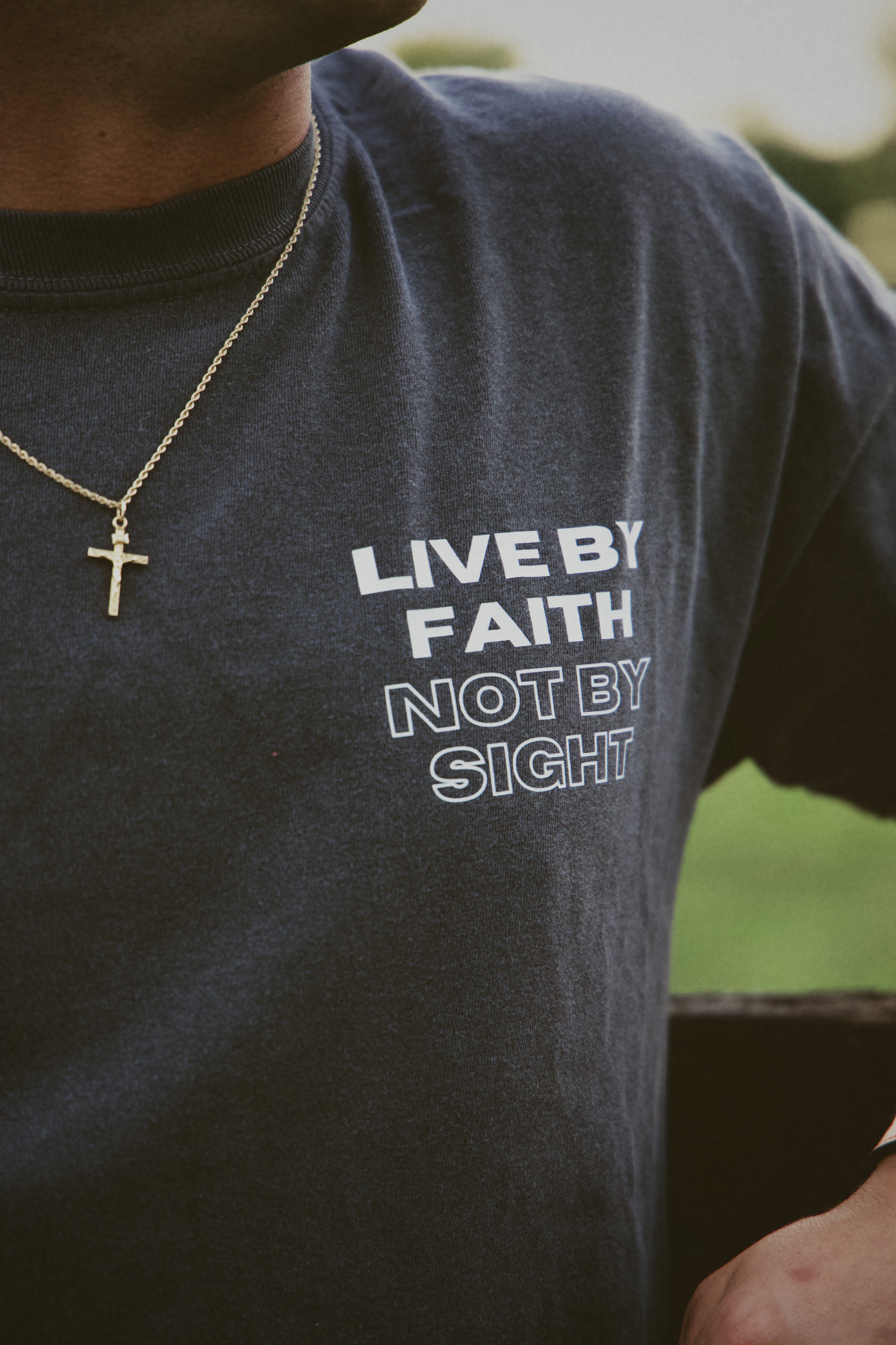 LIVE BY FAITH TEE gray front detail